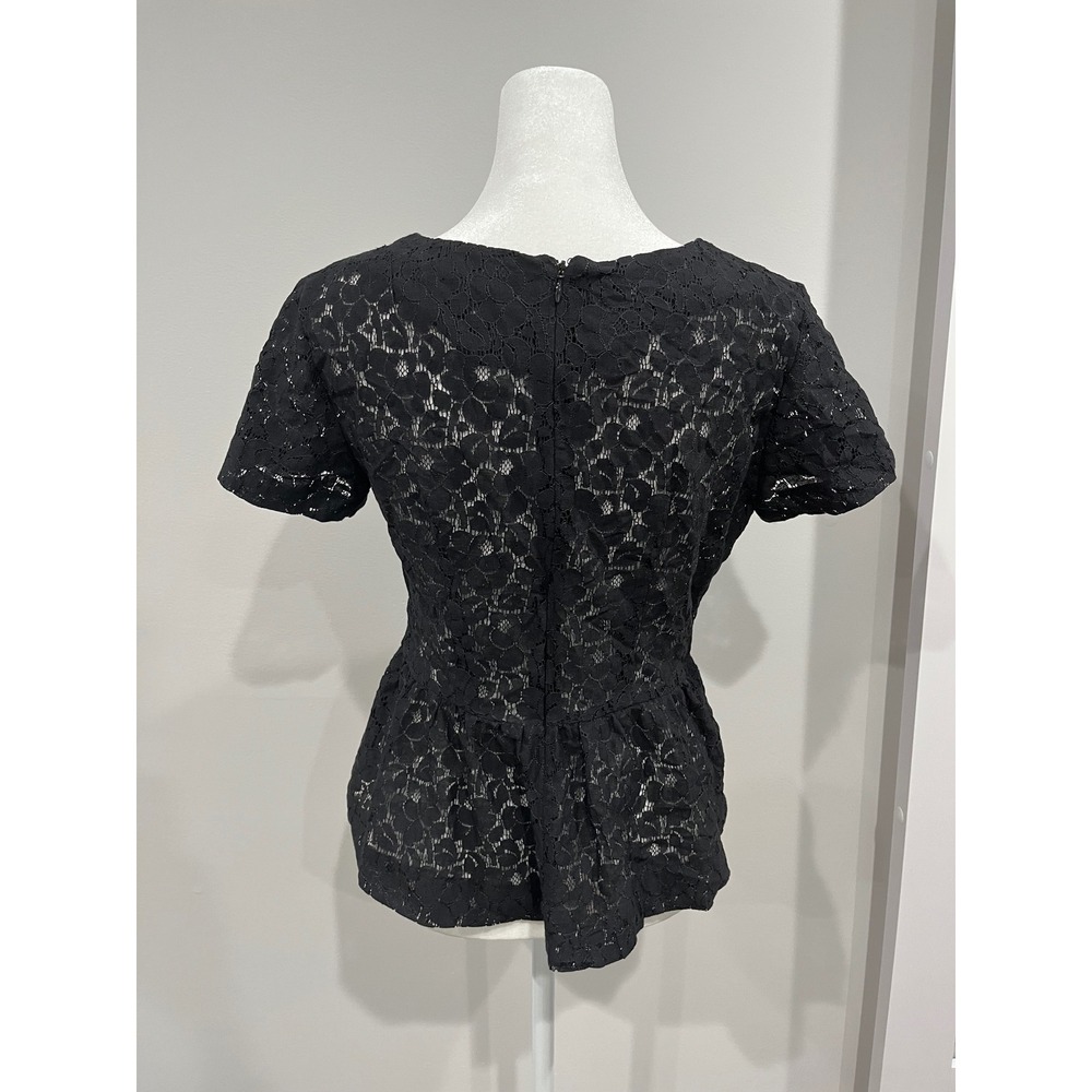 French Connection Black Lace Peplum Top Short Sleeve Zipper Back Women's Size S - Picture 3 of 8